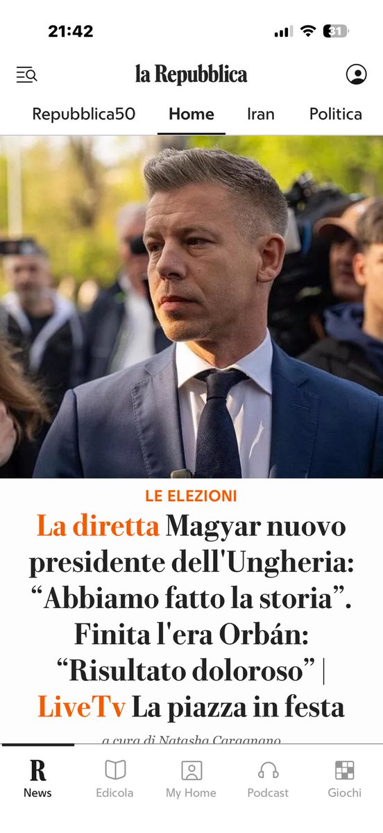 FabioCarraro10's tweet image. Viene giù tutto, un po’ alla volta ma viene giù #Magyar #Ungheria
