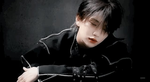 usagi uchiha tweet media