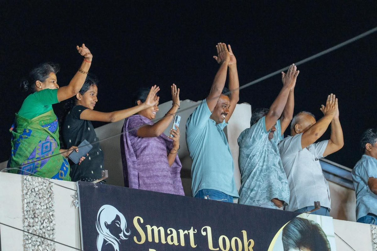 Sevak Sathya - மோடியின் குடும்பம் tweet media