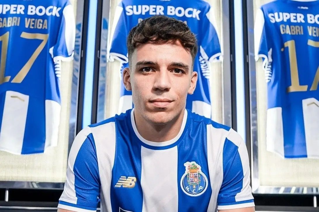 O que tu jogas não está escrito, Gabri 🧠

#FCPorto #GDEPFCP