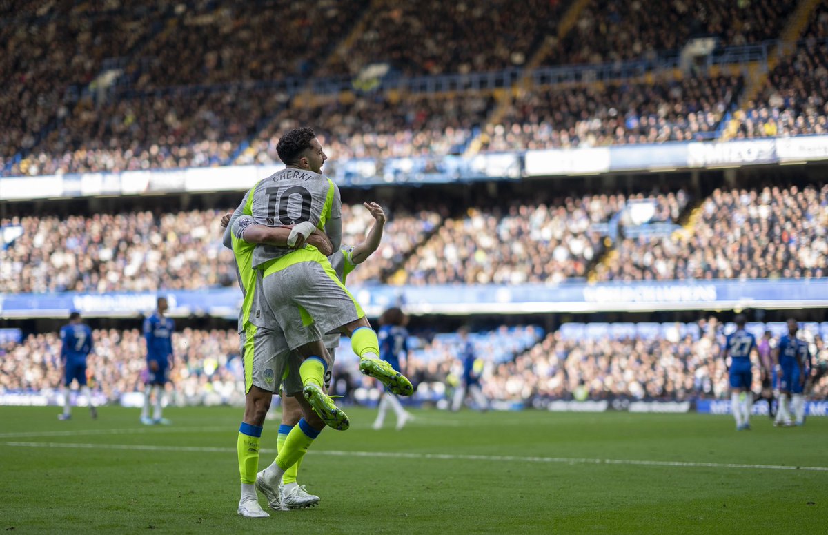 Rayan Cherki tweet media