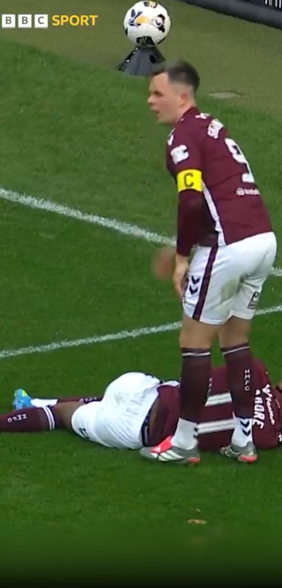 camer0n_mcd tweet media