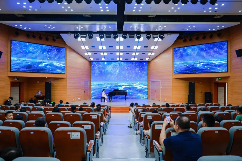 jerome60303's tweet image. Thrilled to share my latest training on [主题，如：Data-Driven Marketing]! Dived into practical strategies, connected with amazing peers, and left with actionable takeaways. Grateful for the insights—can’t wait to apply them!  #Training #ProfessionalGrowth #SkillBuilding