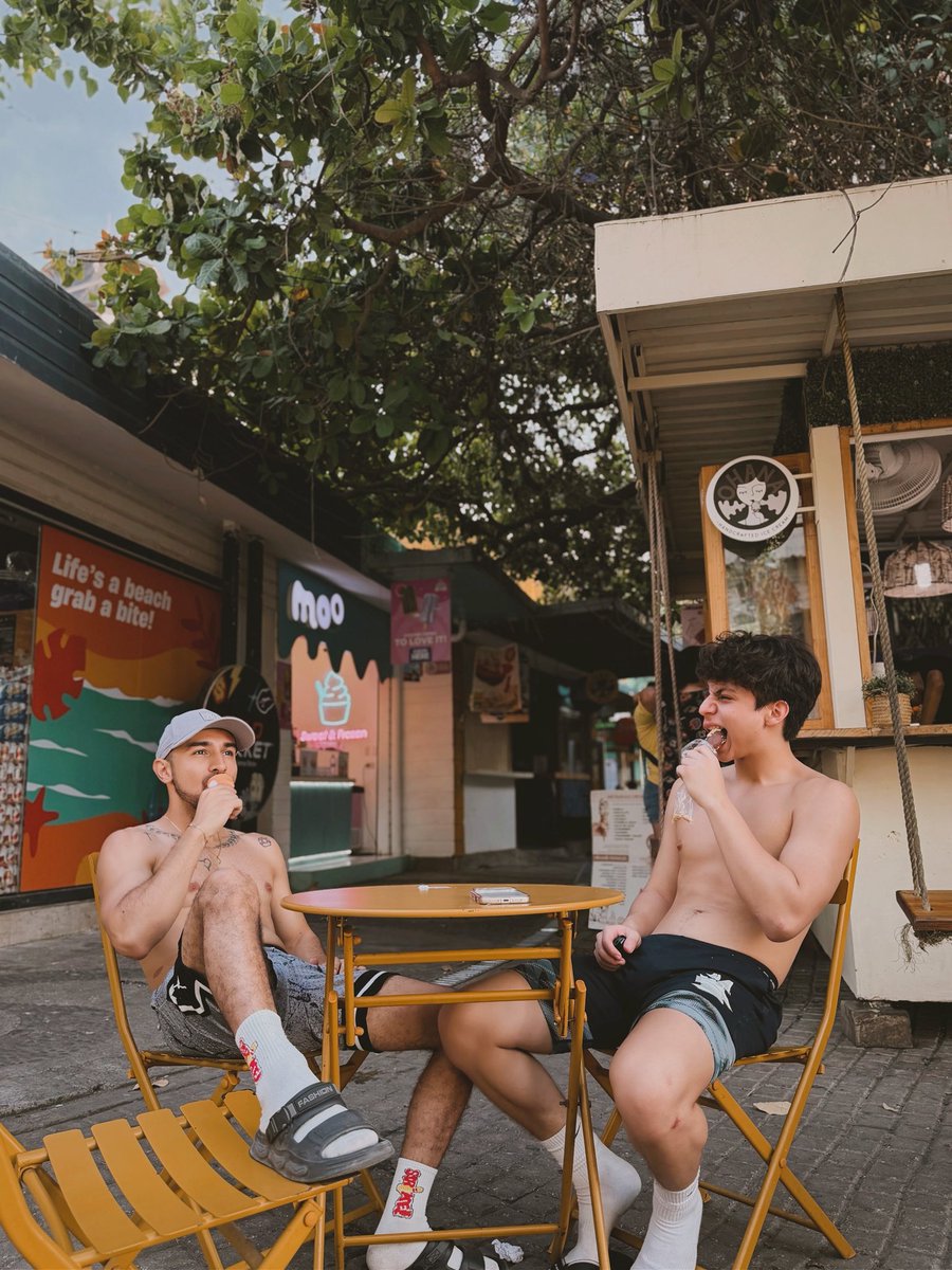 aleoficial93's tweet photo. 🍉🌊 https://t.co/CTa0FYrehy