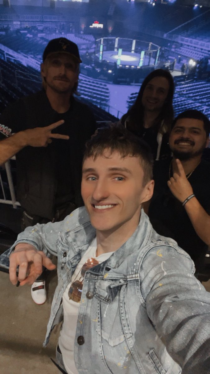 Sniper Alexander tweet media