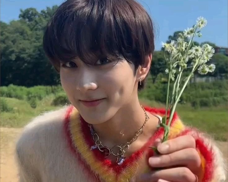 jakr is watching tweet media