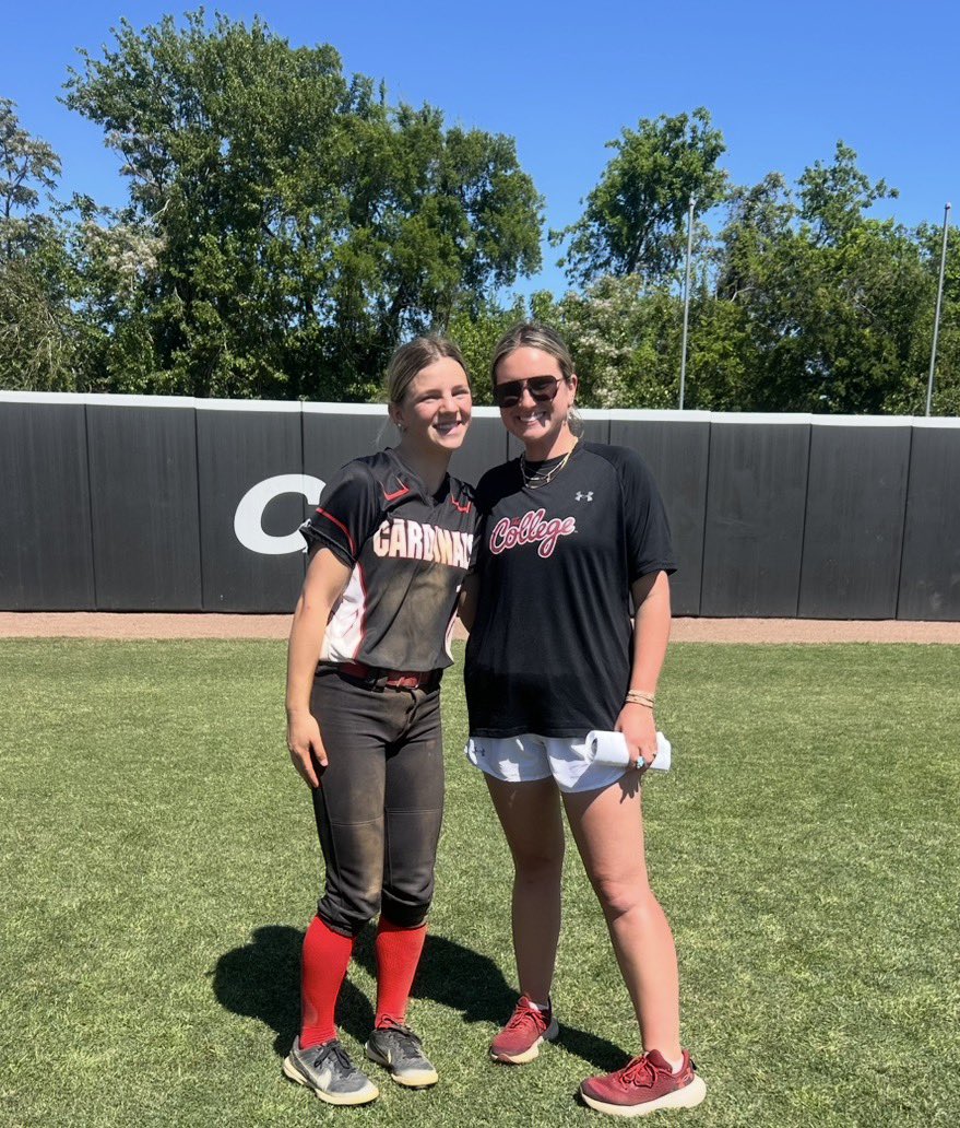 rubyparks2029's tweet photo. I had a great time this weekend at the College of Charleston Prospect Camp! I learned a lot and can’t wait to keep improving and come back soon. Go Cougars!

@MaggieMrowka @SidwellRob @CofCSoftball https://t.co/uTaxXUtkpA