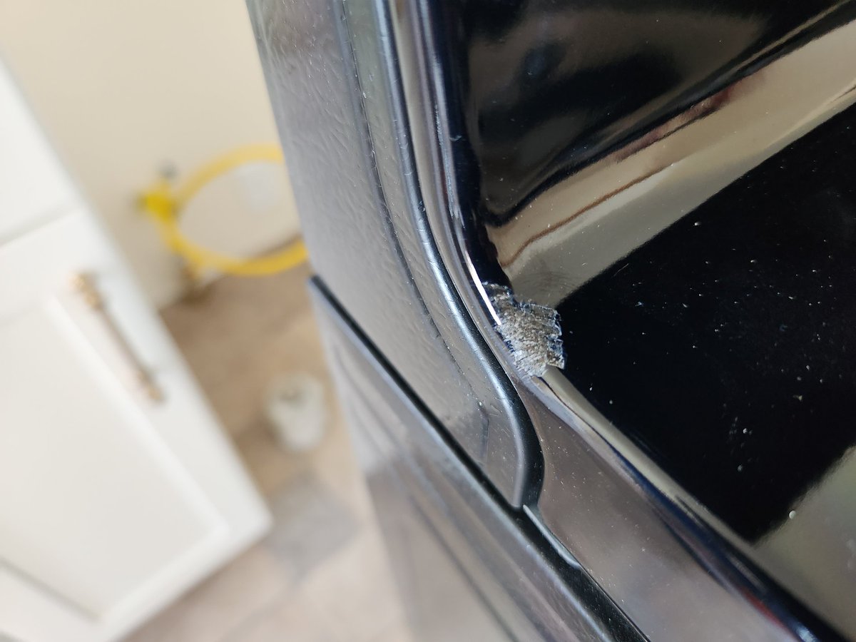 You don't expect a $1500 stove from <a href="/Lowes/">Lowe's</a> to be damaged when it's delivered.