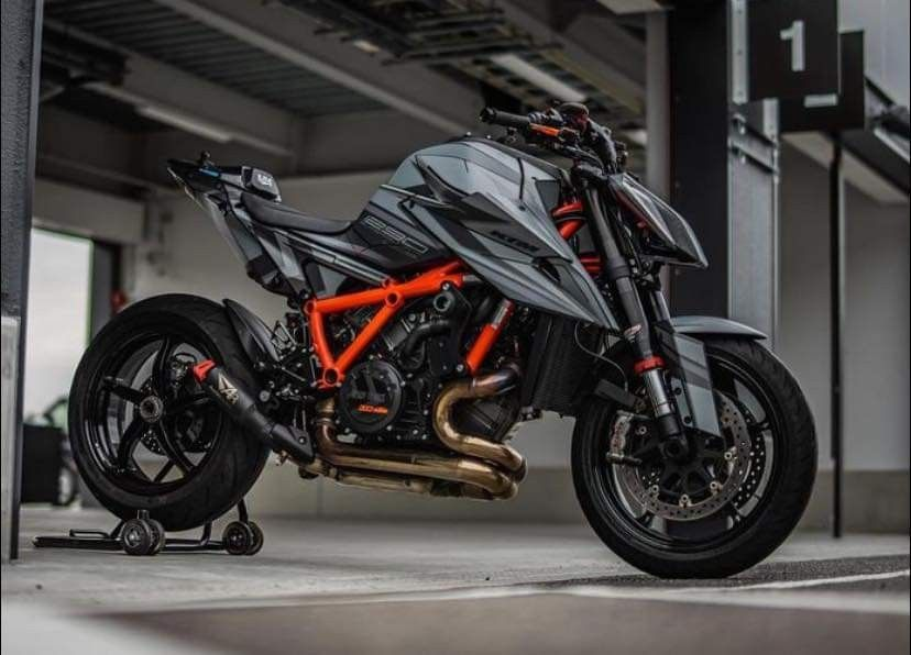 MoreMotorcycles's tweet image. #KTM SuperDuke 1290