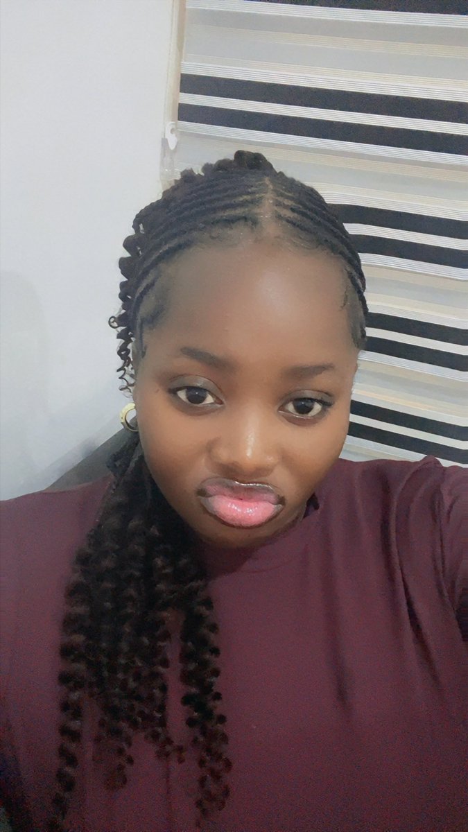 ololade_mercy tweet media