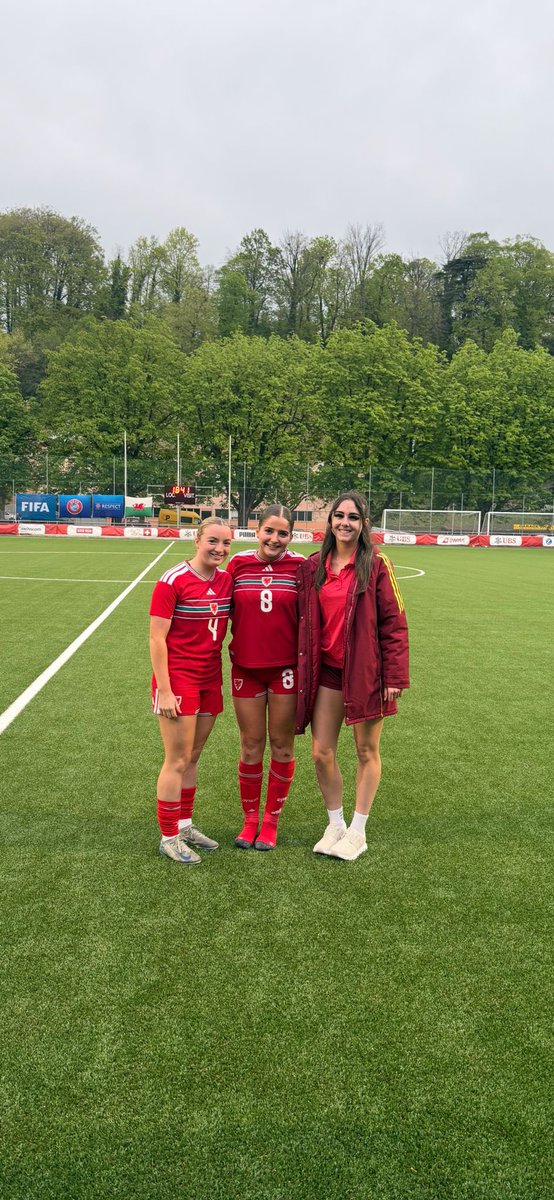 Cheltenham Town Women FC tweet media