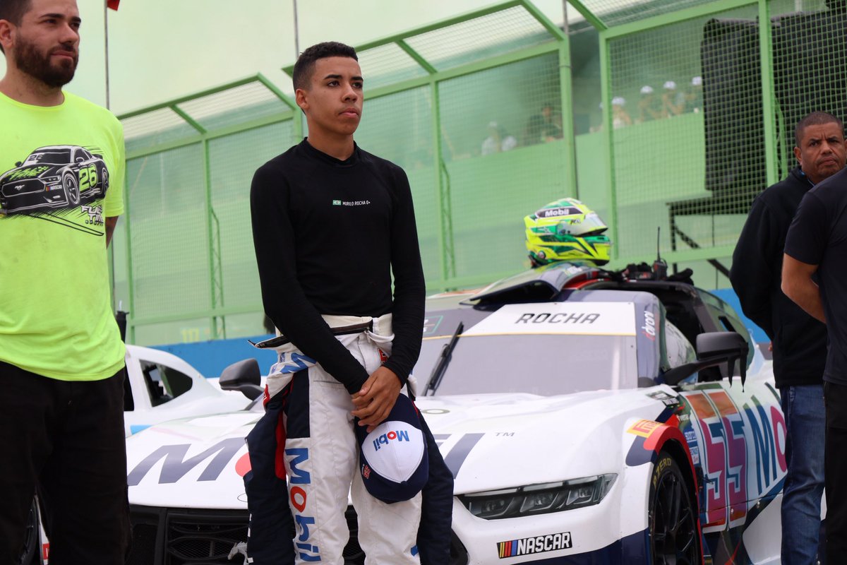 55Murilo's tweet photo. Boa estreia na @nascarbrasil terminado o domingo no top10 em Santa Cruz do Sul.🏁

Foi uma etapa de muita evolução e tenho certeza que vamos para Cascavel ainda mais fortes. Quero agradecer a @fulltimesports pelo trabalho, a @mobil.moove por acreditar no meu potencial e vocês pela torcida.👊💪