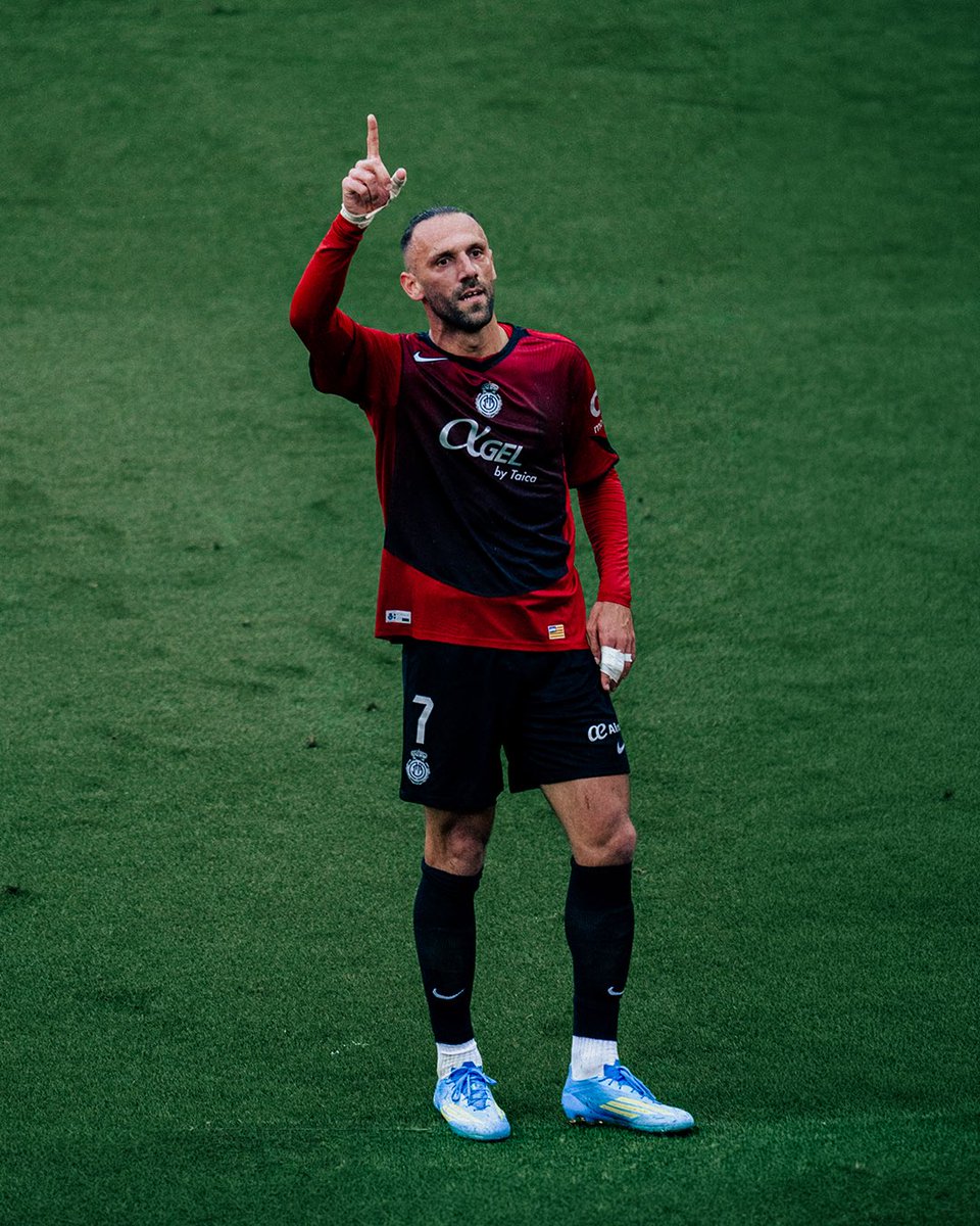 Vedat Muriqi tweet media