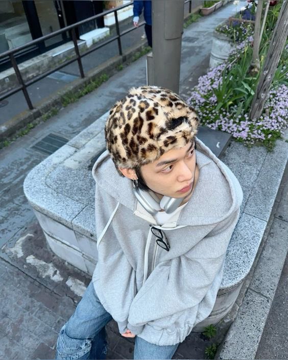 loopszzn's tweet photo. He’s so boyfriend https://t.co/5xErMr2sY7