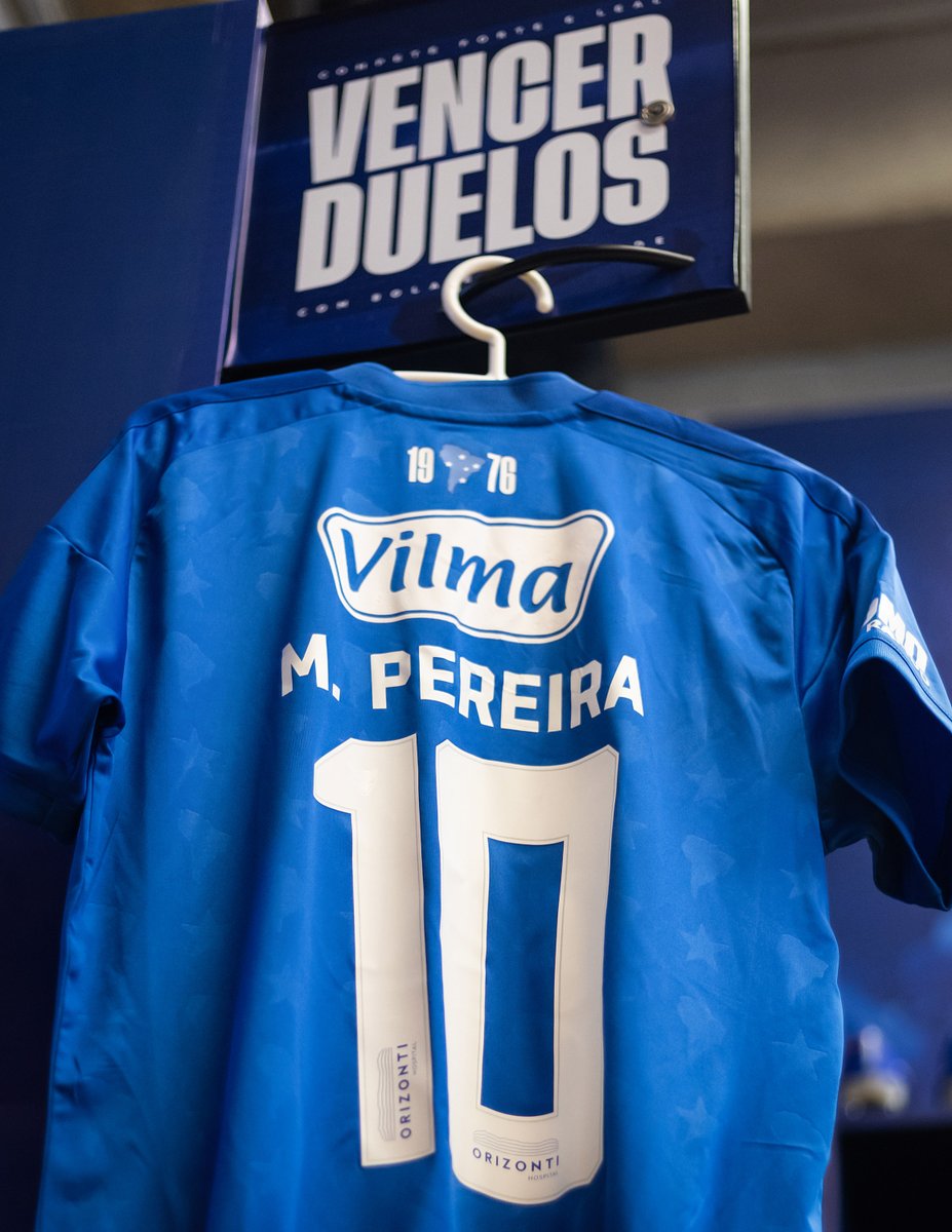 Cruzeiro's tweet photo. Fotos do nosso vesitário! 👕🦊

📸 @ggaleixo / Cruzeiro

#CRUxRBB #PáginasHeroicas https://t.co/XQICGzpEjz