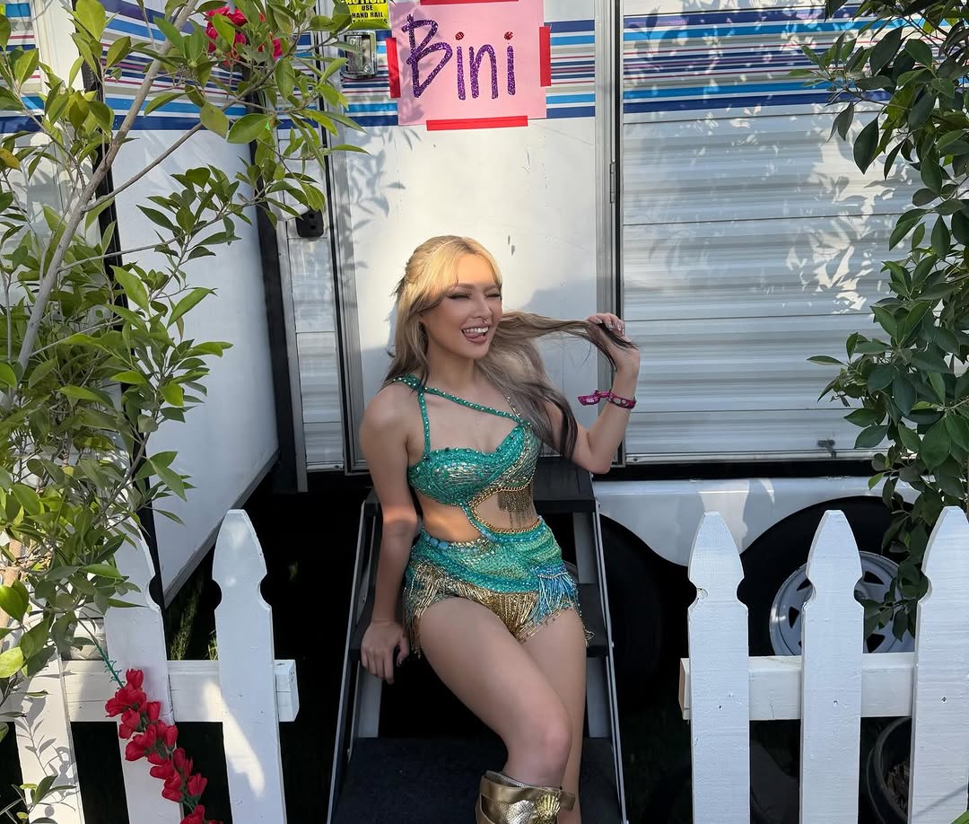 ☄ #binichella tweet media