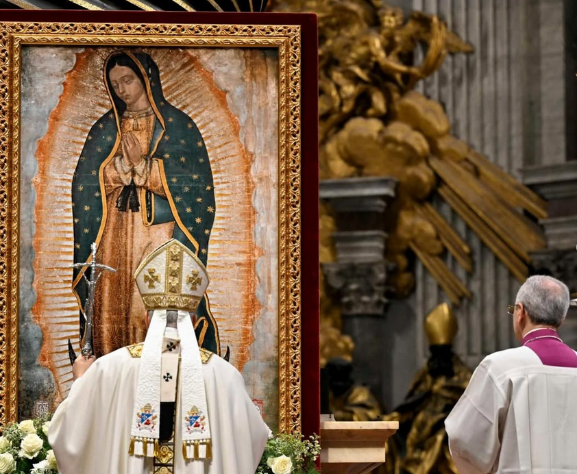 reina_padua's tweet photo. La Basílica de Guadalupe es el segundo templo católico más visitado (después de la Basílica de San Pedro en el Vaticano). En algunos 12 de diciembre se han registrado más de 12 millones de peregrinos en un solo fin de semana. https://t.co/p3lC8l2GAF