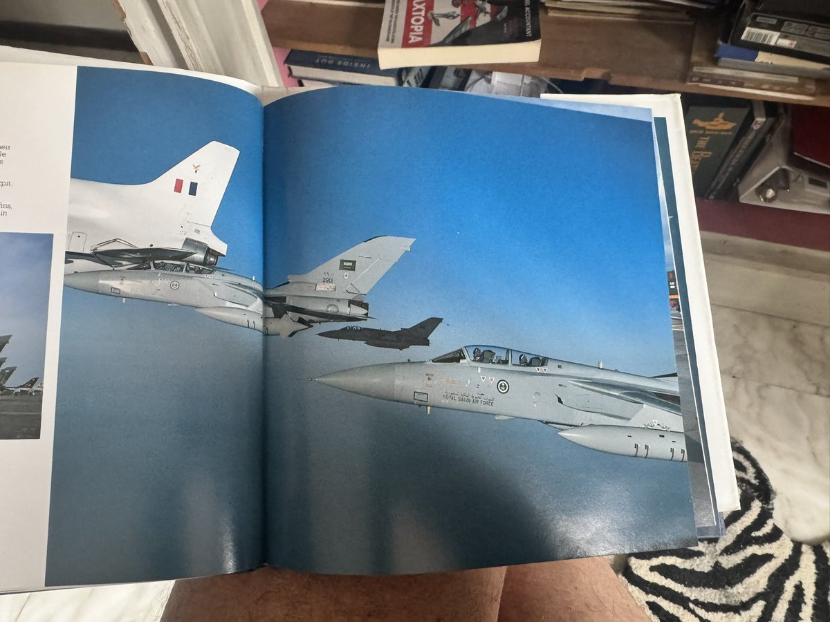BlickyIan's tweet photo. One of the reasons I took photos was I knew in later life I wouldn't remember 1/2 - the pilot I flew with taking pics of the RSAF ADV delivery swore there was only 2 aircraft - the camera doesn't lie https://t.co/EjncBMA8vr