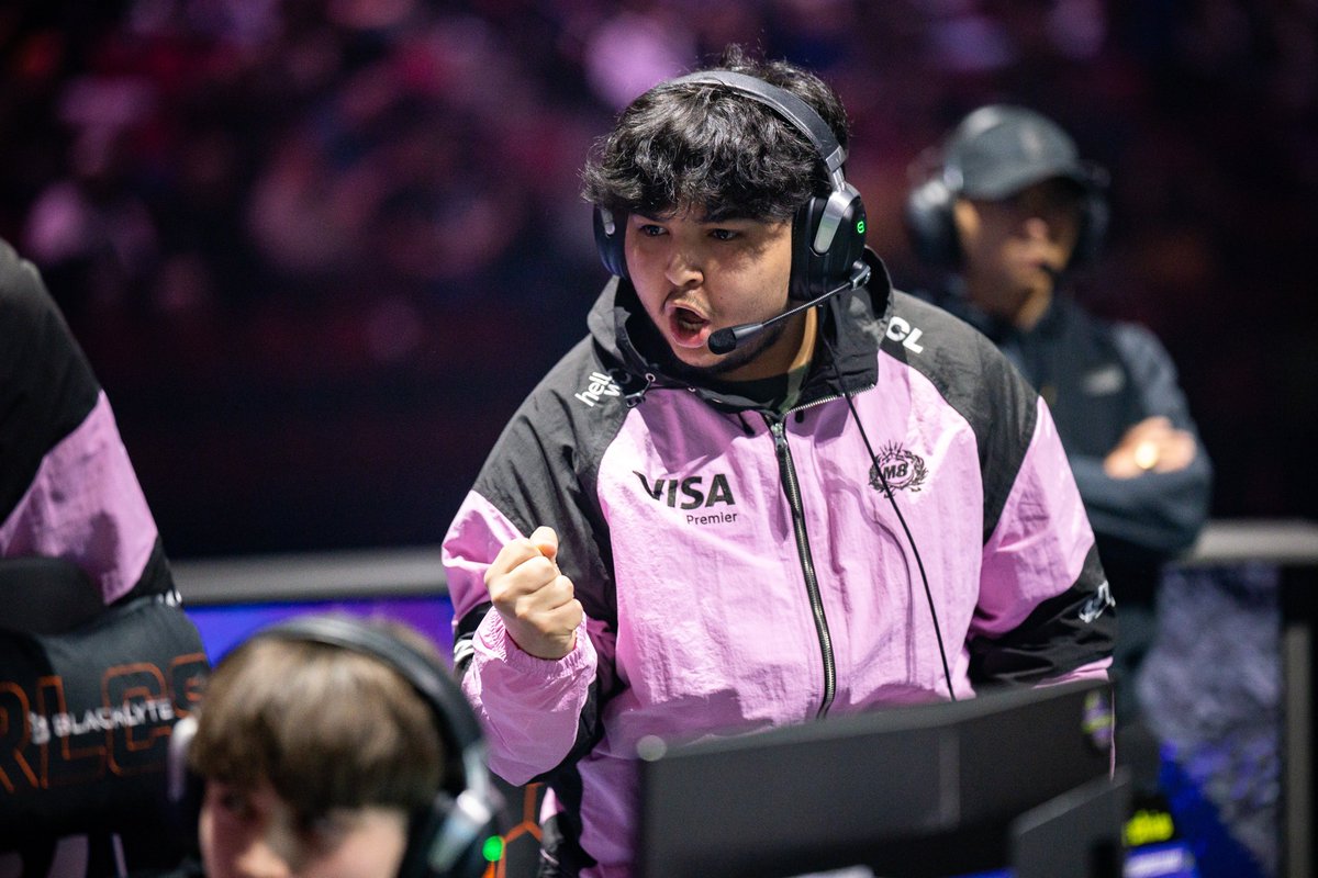 Rocket Baguette tweet media