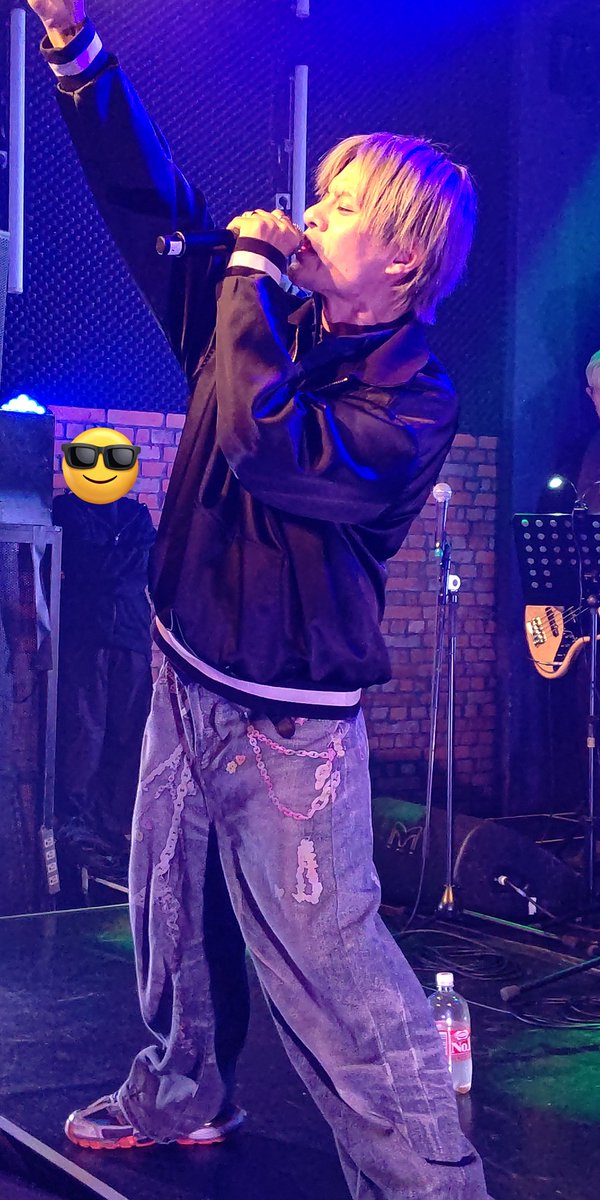 すなお tweet media