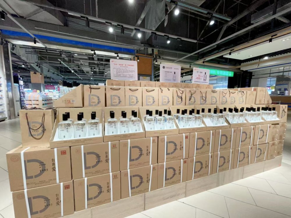 Lucy Basner tweet media