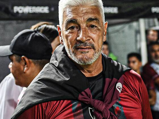 𝐈𝐧𝐠𝐞𝐧𝐭𝐡𝐫𝐨𝐧ista⭐ tweet media