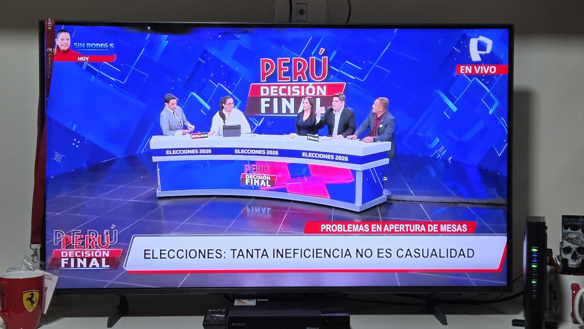 mlacorvalan's tweet photo. Panamericana TV levantando el fantasma del fraude!! Grave. https://t.co/lFxt3e6701