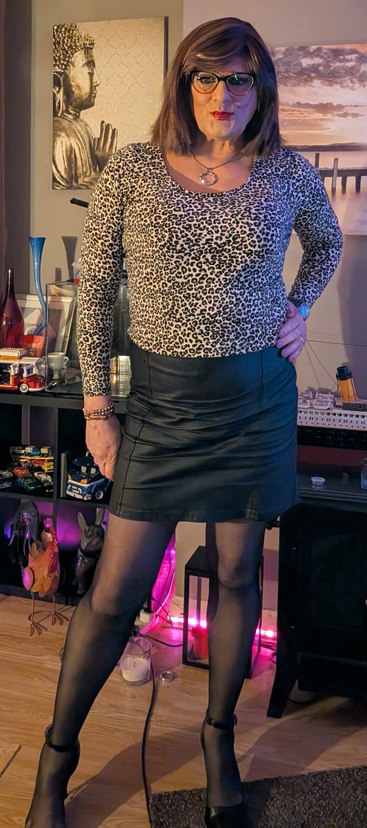 Tonites look, Just me been me xx