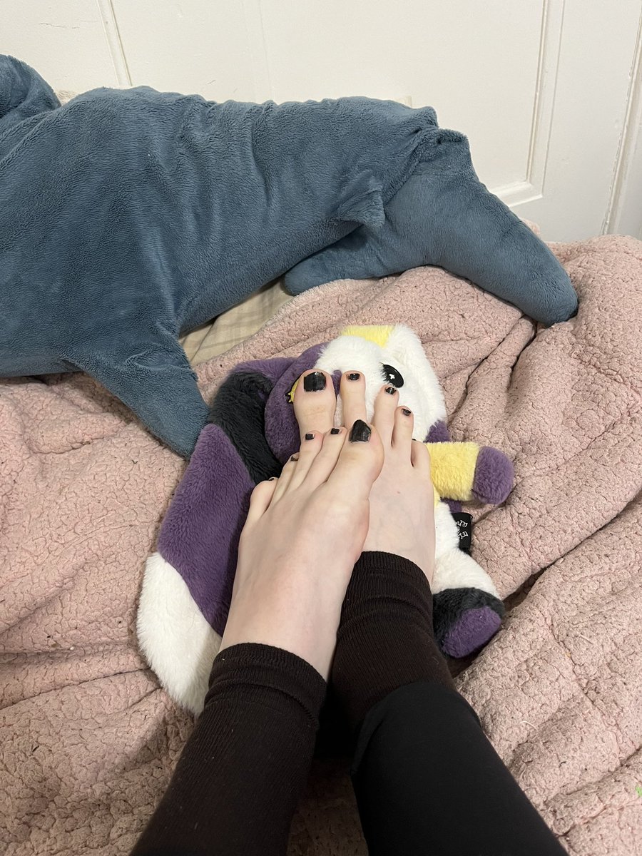 Morgan🦇🖤 tweet media