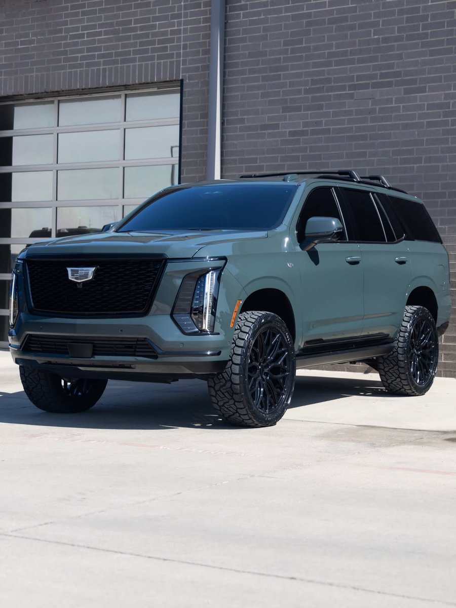TorquePrime's tweet image. CADILLAC ESCALADE PLATINUM SPORT 💚💚