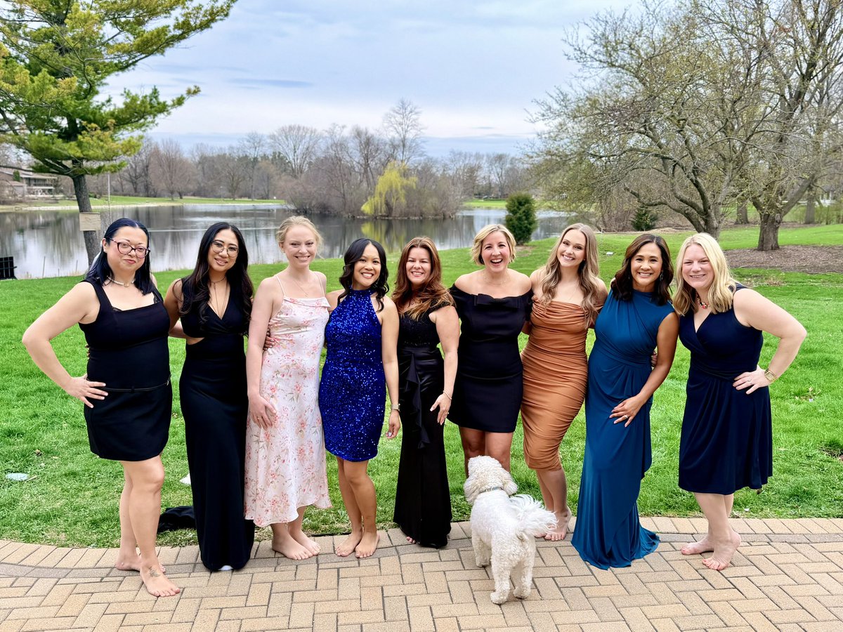 eeegee's tweet photo. Annual SMS Gala. Best class in the school 🙃 Long Grove, IL https://t.co/TR5ygN2jXs