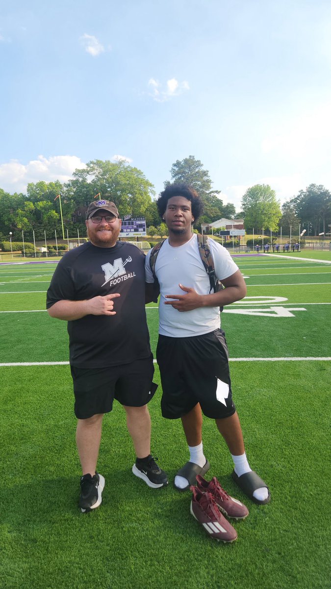 ChevareaD2's tweet photo. Great day a @millsapscollege @MajorsFootball @Jadenjohnson_17 @MindenFB @coachJB_318 https://t.co/sbIYRwcTms
