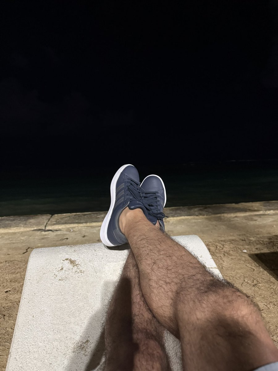 DLarronda's tweet photo. La mala vida... https://t.co/kUaV9jvwUX