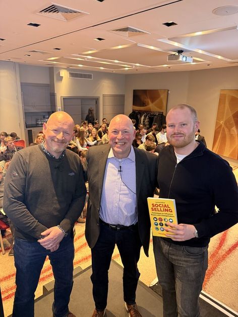 Timothy_Hughes's tweet image. The “Future” of sales isn’t a technology; it’s a behavior by @Timothy_Hughes buff.ly/TfGtFQl @DLAIgnite #SocialSelling #DigitalSelling #Sales #SalesTips #SalesLeader #Salesforce #SalesEnablement #RevOps #Marketing #Leadership #MarketingStrategy