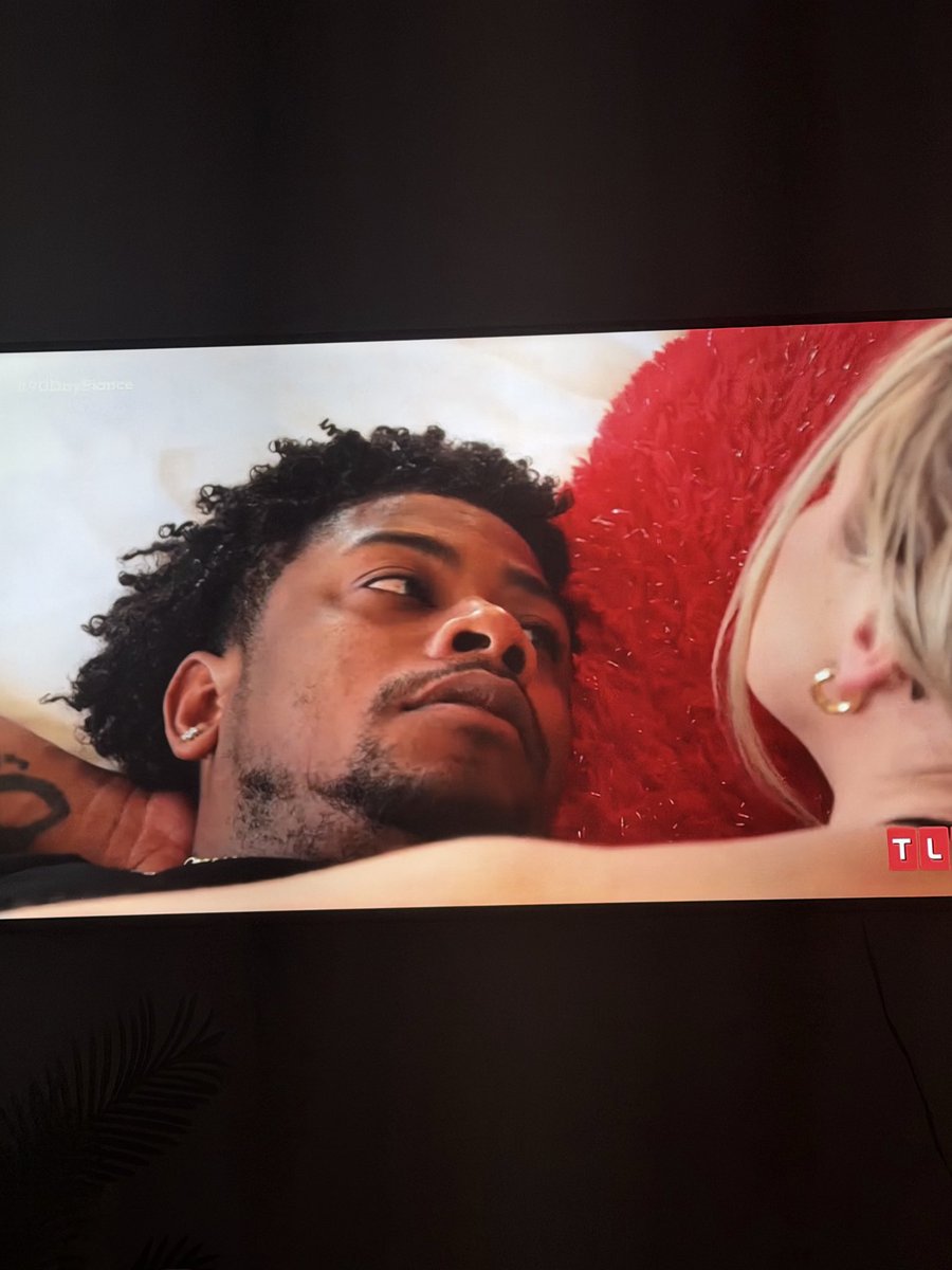 LG tweet media