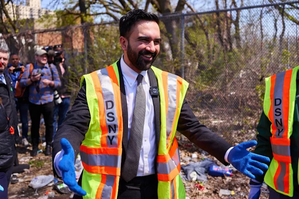 Democrats Deliver tweet media