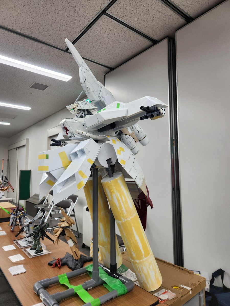 #HGαアジール
今回の展示会で思ったけど、肩関節の補強とスタンドのグレードアップは必須やね

静岡までにはやらんとなー