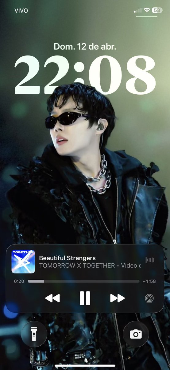 carol ☮︎ tweet media