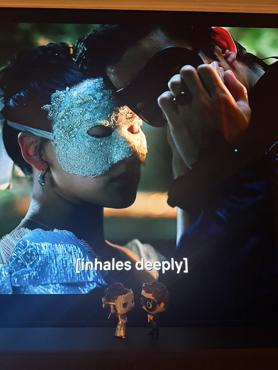 BenophieLuv tweet media