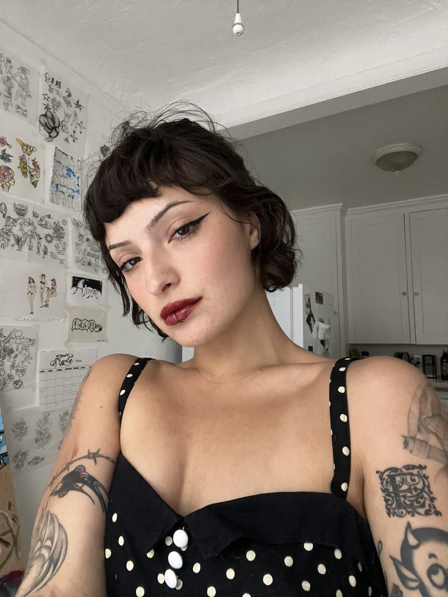 Ms. Chevious tweet media