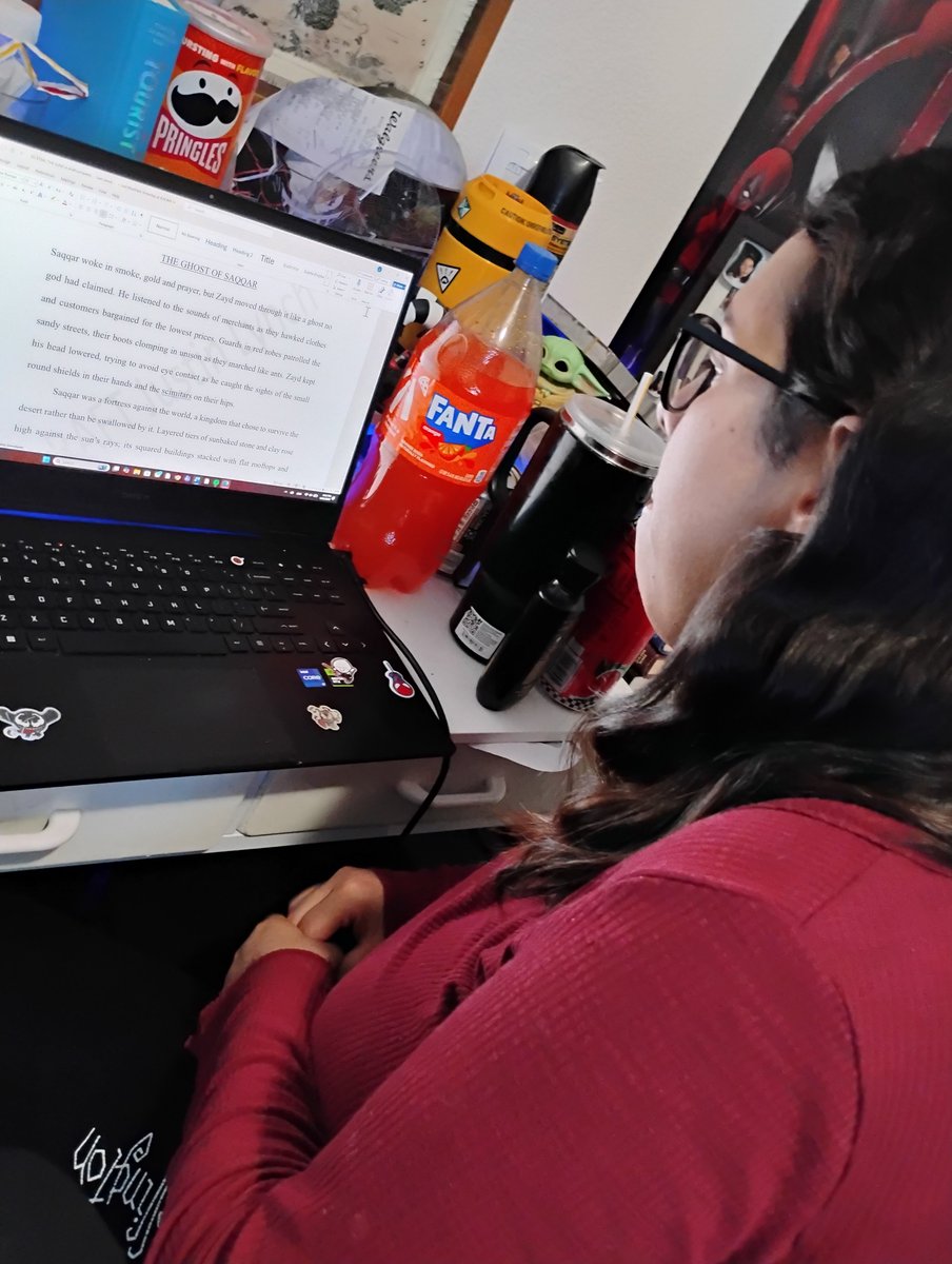 JustinLync91747's tweet image. Guys, my wife is reading my novel and I'm scared. 
#wifeisreading #reading #writer #booktwt #indieauthor #writingcommunity