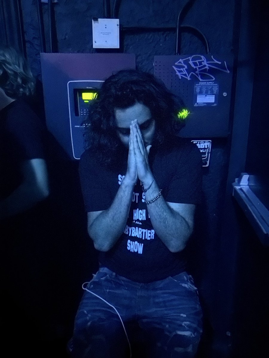 mar Ი︵𐑼 tweet media