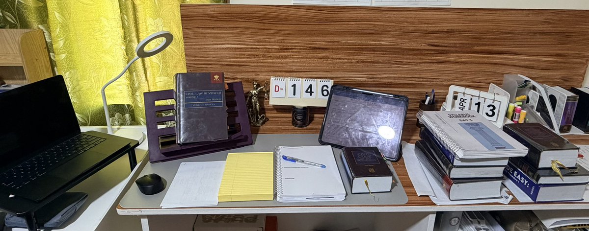 MatetMitch's tweet photo. 146 days to go before the #AweSamBar and I’m still on my 3rd subject. Kaya? Kaya!
💪📚📝💻
It’s Monday… manginabuhi sa ta, laban lang. One page, one win at a time. 💜💙
#AweSamBar #StrivewithHopeandGrit #ByGodsgrace #ReviewProgress https://t.co/FPviXMOrMN