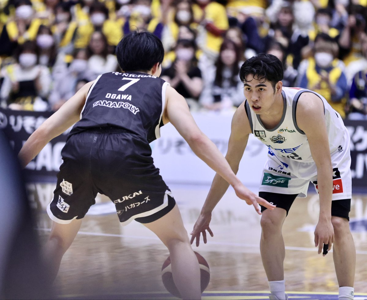 かなこ tweet media