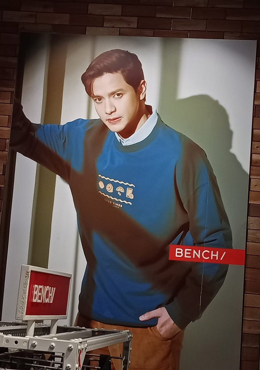 Itsmeraine85092's tweet photo. ampogi nemern 😍🫠

#Aldenrichards
#ALDENForBENCH
@aldenrichards02 

ctto https://t.co/AldYMZdpDh