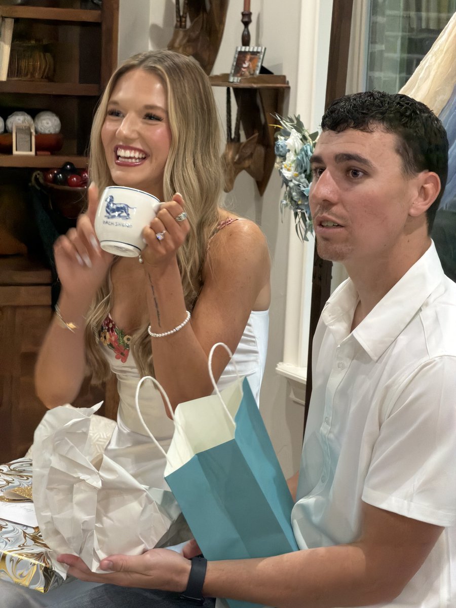 Courtney Carpenter tweet media