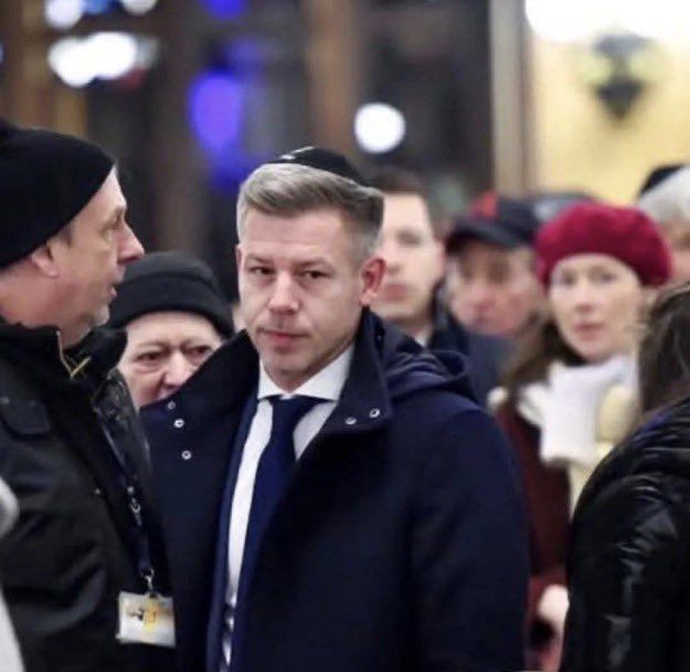 Dorian Bremen tweet media