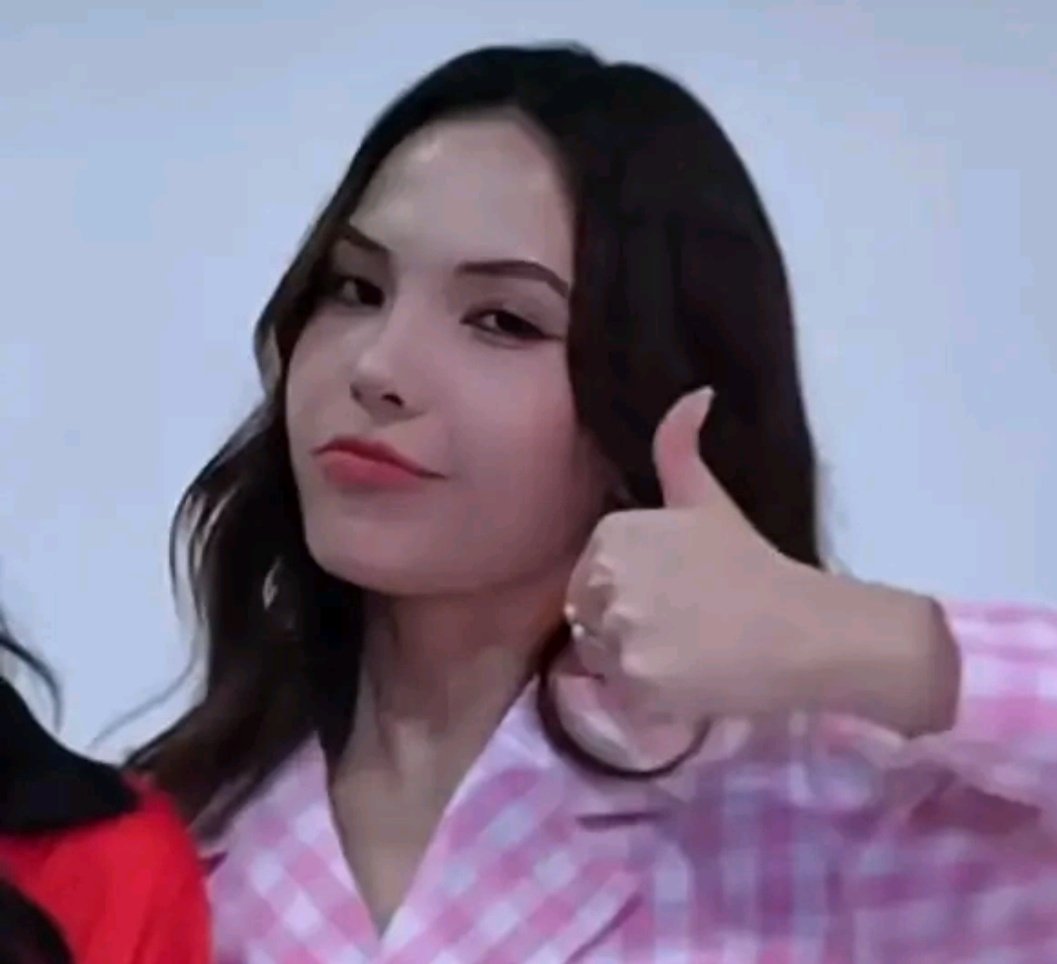 viudanegrabi's tweet image. Lista de GL que he visto y la valoración que les doy de 1⭐ a 5⭐

1- Gap The series ⭐⭐⭐⭐⭐
2- The loyal Pin ⭐⭐⭐⭐⭐
3- Affair ⭐⭐⭐⭐⭐
4- Harmony Secret ⭐⭐⭐⭐⭐
5- The Secret of Us ⭐⭐⭐⭐⭐
6- Only you ⭐
7- Mate ⭐⭐⭐
8- Us ⭐⭐⭐⭐
9- Pluto ⭐⭐⭐⭐
10- Denied