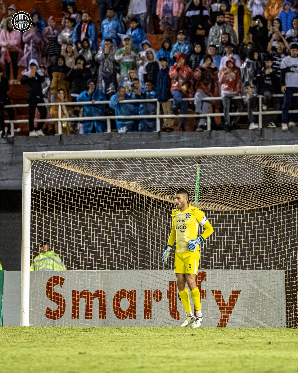 Club Olimpia tweet media