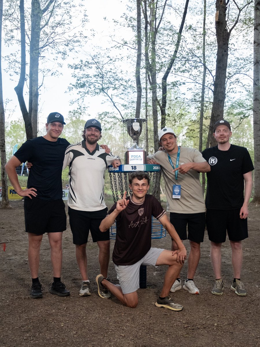 DiscGolfProTour's tweet photo. 1x MAJOR CHAMPION 🏆 https://t.co/VySVmJsY7m